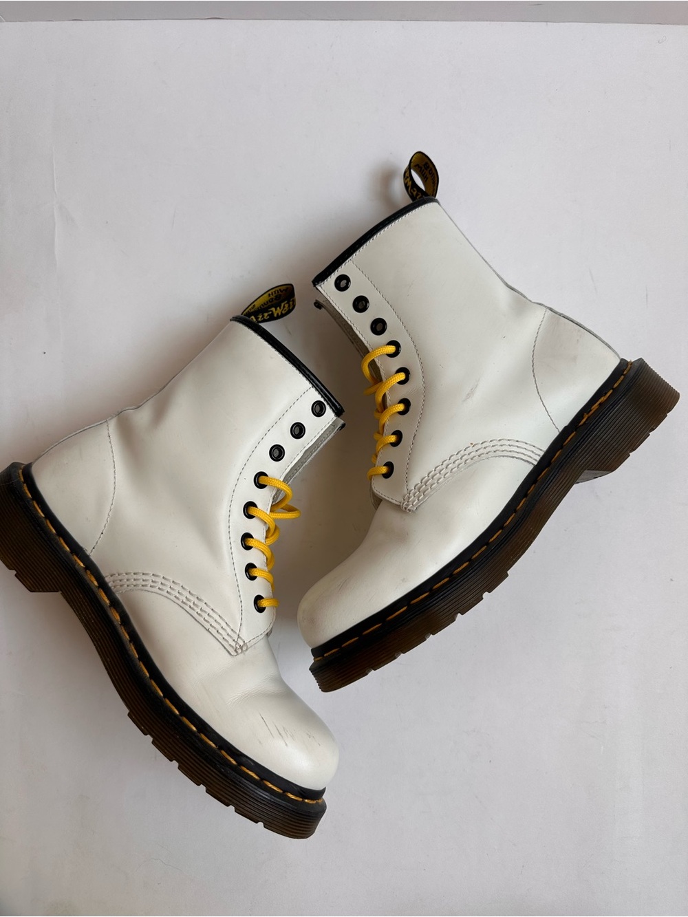 Dr. Martens White Leather Women’s Combat Moto Boots with Yellow Black Laces 6